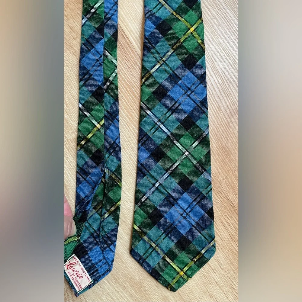 Vintage wool plaid tie Lochcarron blue green Scotland Campbell classic